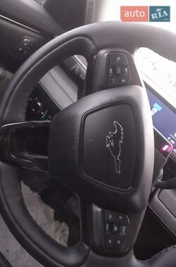 Внедорожник / Кроссовер Ford Mustang Mach-E 2022 в 