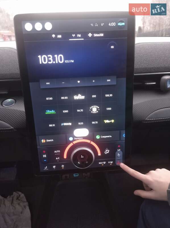 Внедорожник / Кроссовер Ford Mustang Mach-E 2022 в Киеве