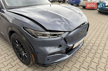 Внедорожник / Кроссовер Ford Mustang Mach-E 2021 в 