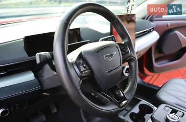 Внедорожник / Кроссовер Ford Mustang Mach-E 2021 в 