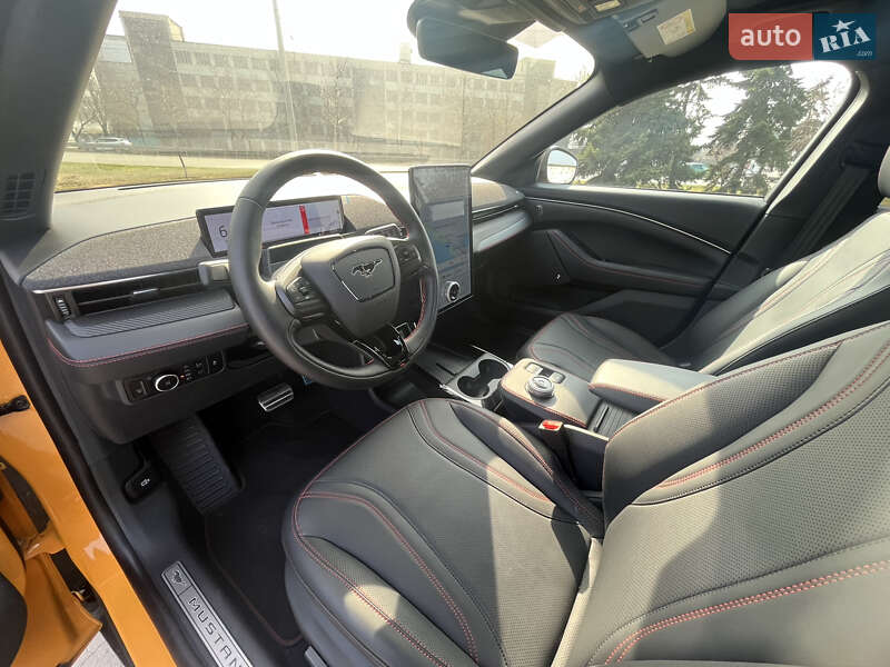 Позашляховик / Кросовер Ford Mustang Mach-E 2023 в Дніпрі