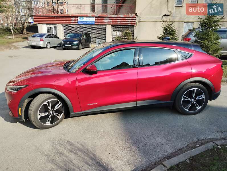 Позашляховик / Кросовер Ford Mustang Mach-E 2021 в Тернополі