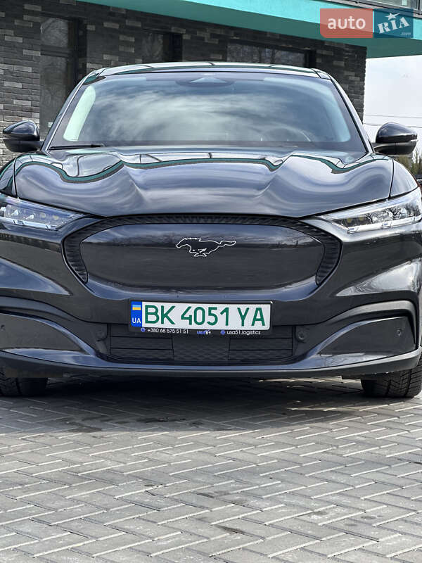 Позашляховик / Кросовер Ford Mustang Mach-E 2021 в Рівному