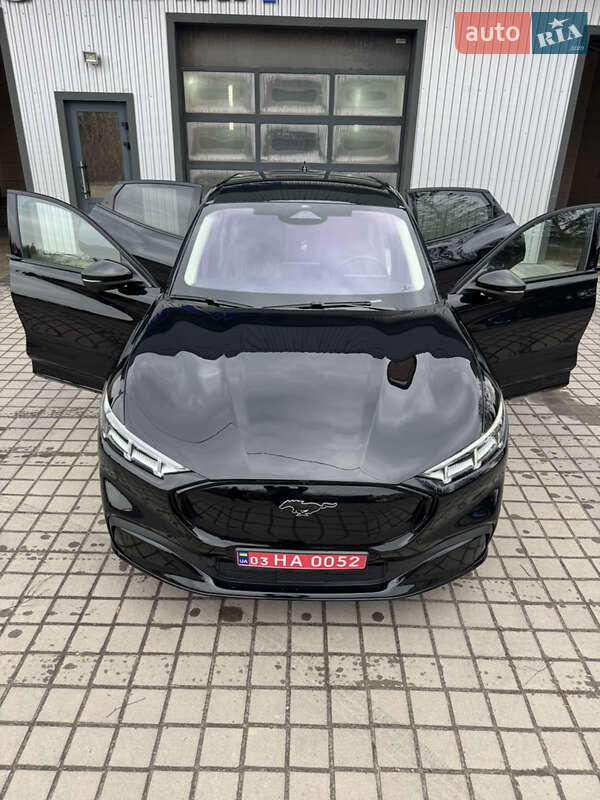 Позашляховик / Кросовер Ford Mustang Mach-E 2022 в Сарнах