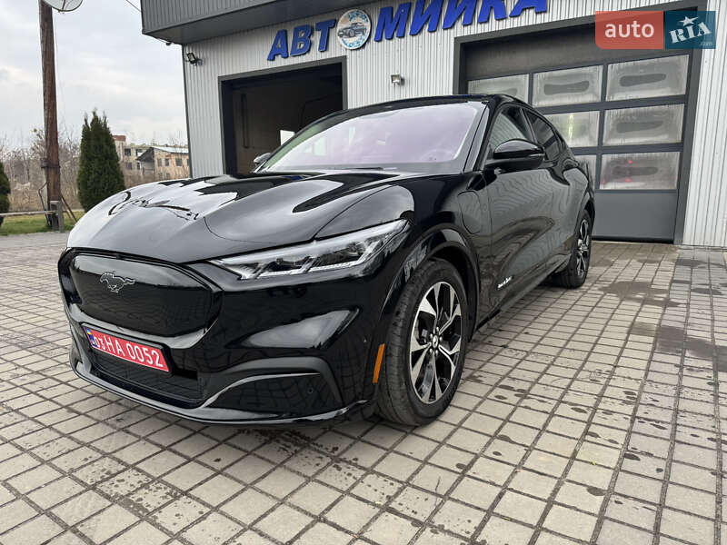 Позашляховик / Кросовер Ford Mustang Mach-E 2022 в Сарнах