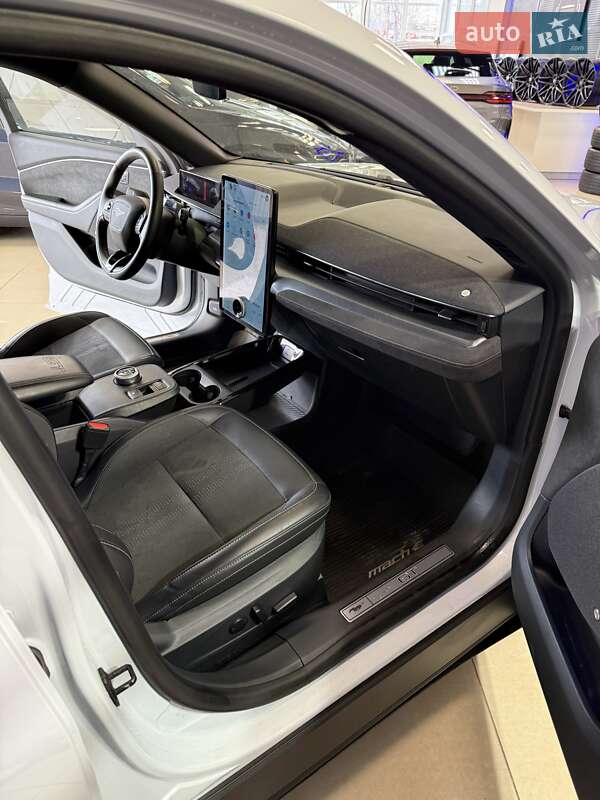Внедорожник / Кроссовер Ford Mustang Mach-E 2022 в Кропивницком