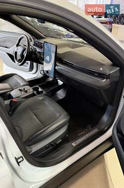 Внедорожник / Кроссовер Ford Mustang Mach-E 2022 в 