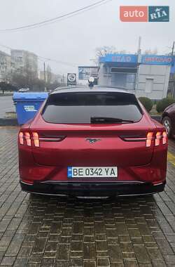 Внедорожник / Кроссовер Ford Mustang Mach-E 2021 в 