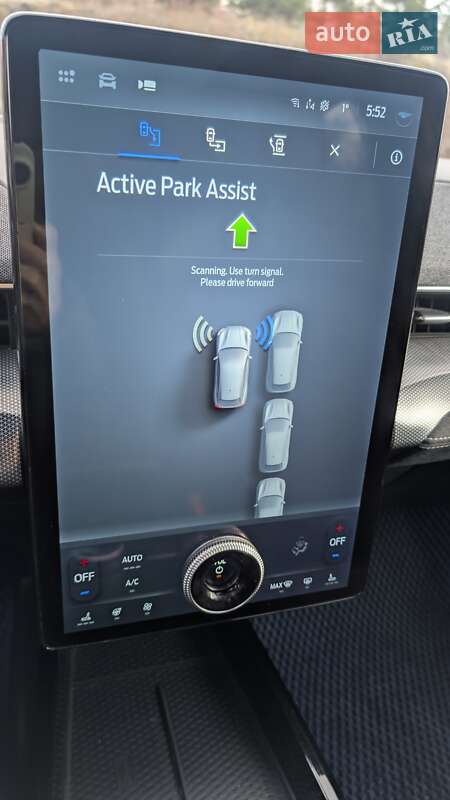 Позашляховик / Кросовер Ford Mustang Mach-E 2022 в Тернополі