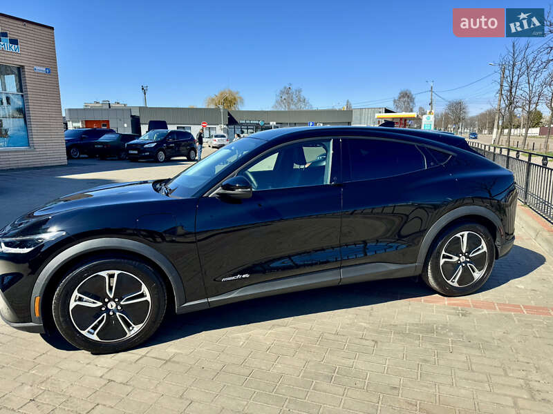 Позашляховик / Кросовер Ford Mustang Mach-E 2021 в Житомирі