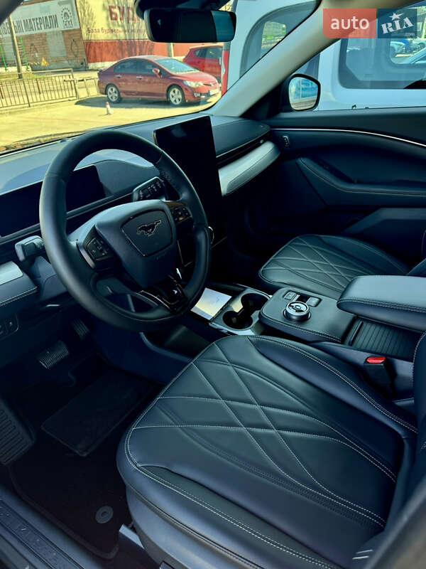 Позашляховик / Кросовер Ford Mustang Mach-E 2021 в Житомирі