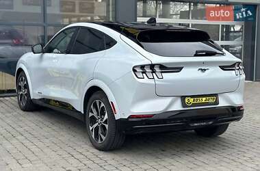Внедорожник / Кроссовер Ford Mustang Mach-E 2021 в 