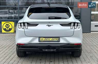 Внедорожник / Кроссовер Ford Mustang Mach-E 2021 в 