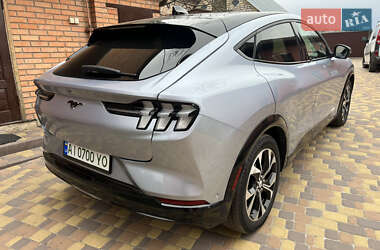 Позашляховик / Кросовер Ford Mustang Mach-E 2022 в 