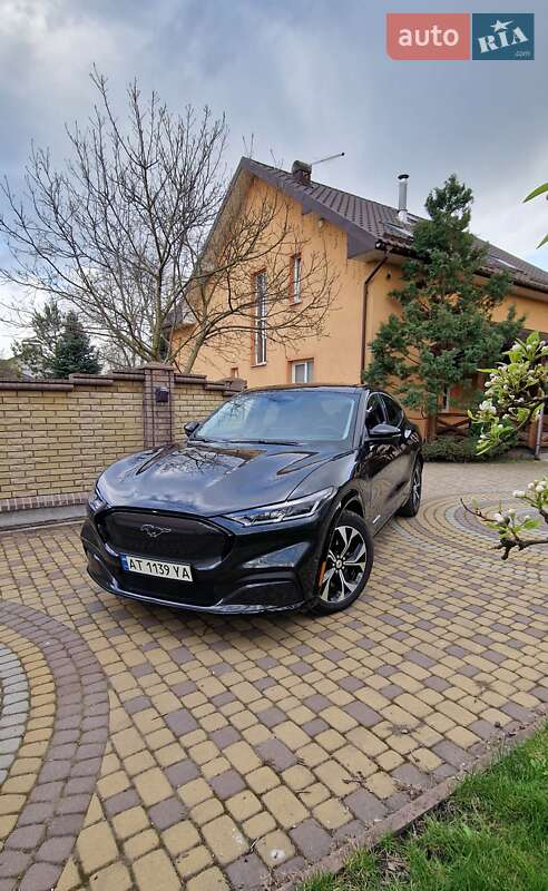 Позашляховик / Кросовер Ford Mustang Mach-E 2022 в Івано-Франківську
