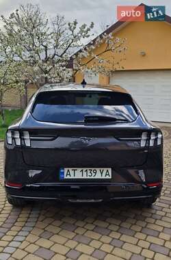 Внедорожник / Кроссовер Ford Mustang Mach-E 2022 в 