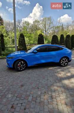 Ford Mustang Mach-E 2021