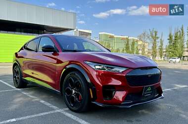 Внедорожник / Кроссовер Ford Mustang Mach-E 2022 в 