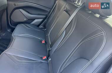 Внедорожник / Кроссовер Ford Mustang Mach-E 2022 в 