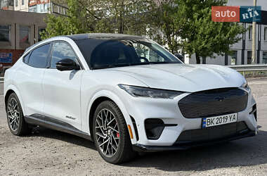 Внедорожник / Кроссовер Ford Mustang Mach-E 2022 в Ровно