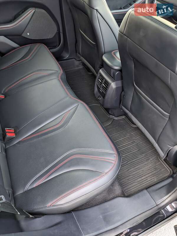 Позашляховик / Кросовер Ford Mustang Mach-E 2021 в Рівному