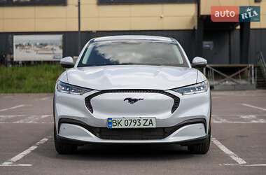 Позашляховик / Кросовер Ford Mustang Mach-E 2021 в 