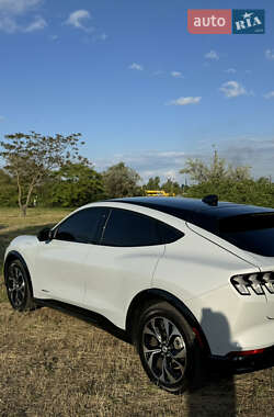 Внедорожник / Кроссовер Ford Mustang Mach-E 2023 в 