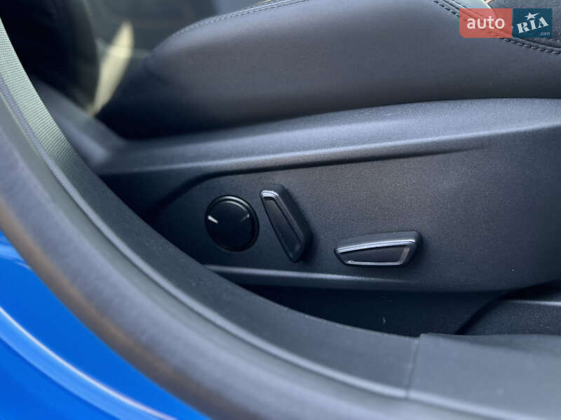 Внедорожник / Кроссовер Ford Mustang Mach-E 2022 в Киеве