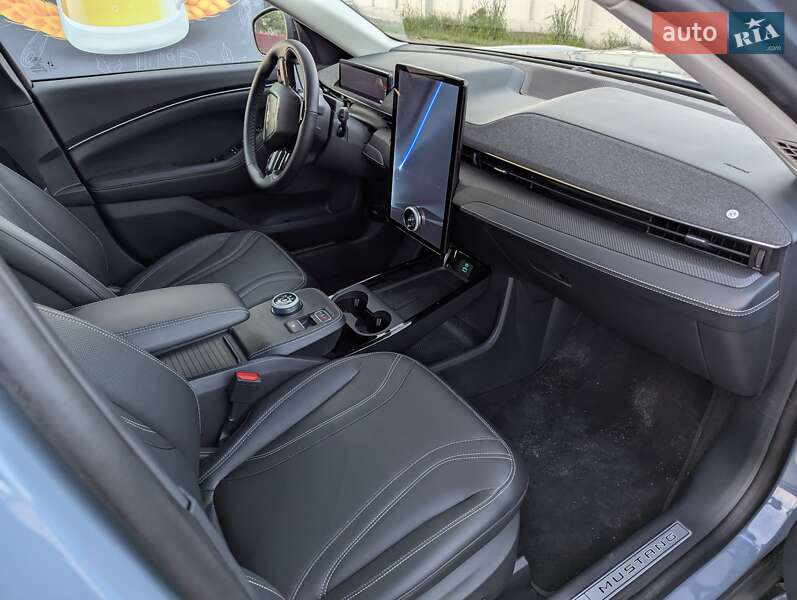 Внедорожник / Кроссовер Ford Mustang Mach-E 2023 в Ирпене