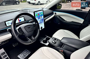 Внедорожник / Кроссовер Ford Mustang Mach-E 2021 в 