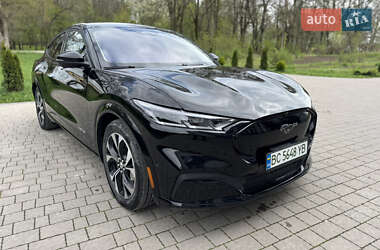 Внедорожник / Кроссовер Ford Mustang Mach-E 2022 в 