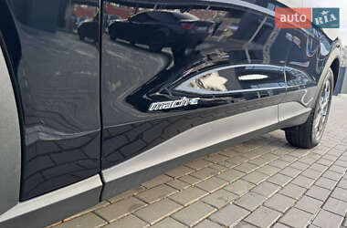 Позашляховик / Кросовер Ford Mustang Mach-E 2023 в 