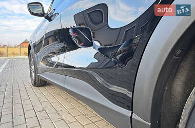 Позашляховик / Кросовер Ford Mustang Mach-E 2023 в 