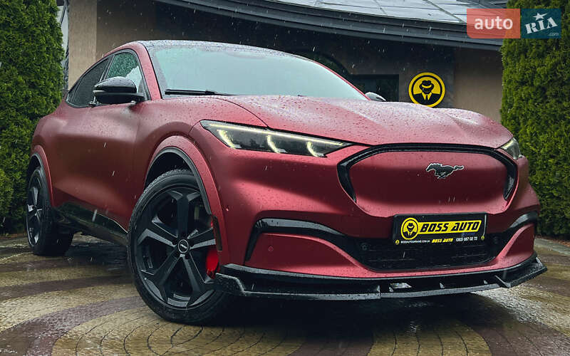 Внедорожник / Кроссовер Ford Mustang Mach-E 2021 в 
