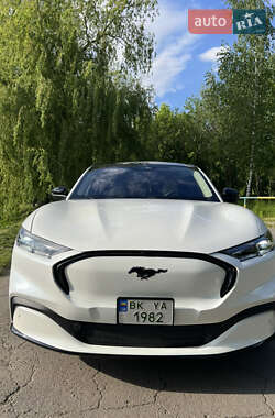 Внедорожник / Кроссовер Ford Mustang Mach-E 2023 в 