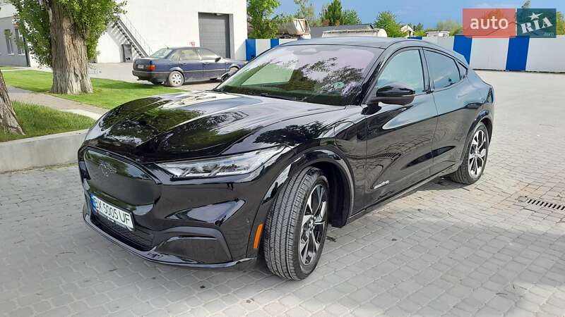 Внедорожник / Кроссовер Ford Mustang Mach-E 2022 в Хмельницком