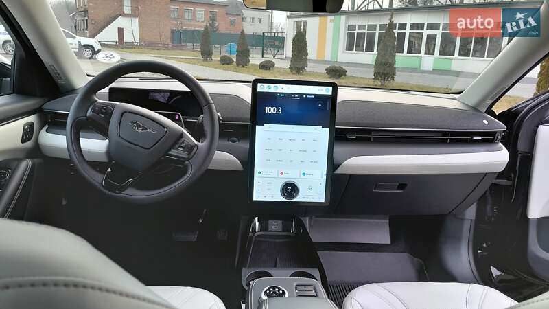 Внедорожник / Кроссовер Ford Mustang Mach-E 2022 в Хмельницком