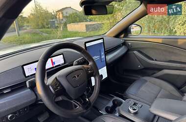 Внедорожник / Кроссовер Ford Mustang Mach-E 2021 в 
