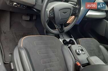 Внедорожник / Кроссовер Ford Mustang Mach-E 2022 в 