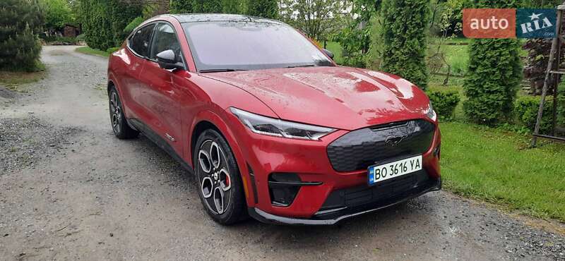Внедорожник / Кроссовер Ford Mustang Mach-E 2022 в 