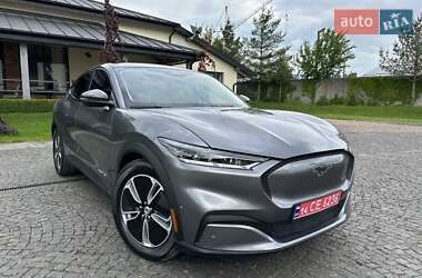 Внедорожник / Кроссовер Ford Mustang Mach-E 2021 в 