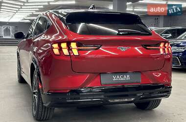 Внедорожник / Кроссовер Ford Mustang Mach-E 2024 в 