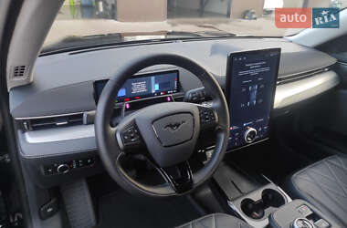 Внедорожник / Кроссовер Ford Mustang Mach-E 2023 в 