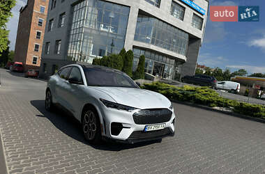 Внедорожник / Кроссовер Ford Mustang Mach-E 2022 в 