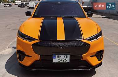 Внедорожник / Кроссовер Ford Mustang Mach-E 2021 в 