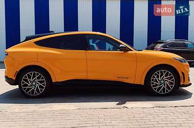 Внедорожник / Кроссовер Ford Mustang Mach-E 2021 в 