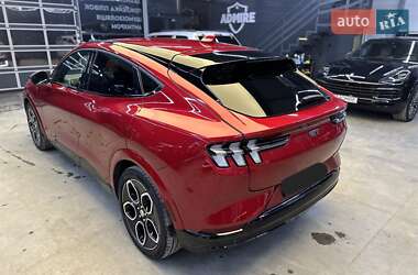 Внедорожник / Кроссовер Ford Mustang Mach-E 2021 в 