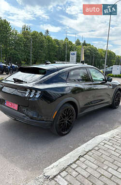 Внедорожник / Кроссовер Ford Mustang Mach-E 2021 в 