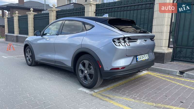 Позашляховик / Кросовер Ford Mustang Mach-E 2022 в Києві