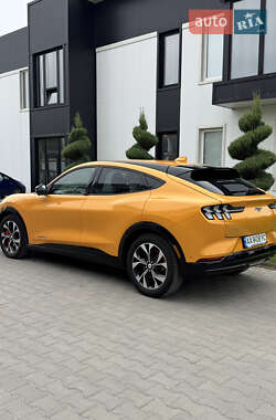 Внедорожник / Кроссовер Ford Mustang Mach-E 2022 в 